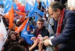 Gençlik ve Spor Bakanı Akif Çağatay Kılıç, AK Parti Eskişehir İl Başkanlığı Mahalle Temsilcilikleri Açılış Töreni'ne katıldı.