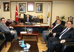 Gençlik ve Spor Bakanı Akif Çağatay Kılıç, Samsun Ak Parti İl Başkanlığı'nda Atakum Belediye Başkanı ve Ak Parti İlçe Başkanlarını kabul etti.