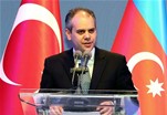 Gençlik ve Spor Bakanı Akif Çağatay Kılıç, İstanbul Çırağan Palace Kempinski Otel'de düzenlenen 2015 Bakü Avrupa Oyunları tanıtım toplantısına katıldı.