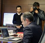 Gençlik ve Spor Bakanı Akif Çağatay Kılıç, Anadolu Ajansı tarafından düzenlenen Yılın Fotoğrafı Oylamasına katıldı.