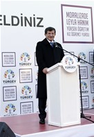 Başbakan Ahmet Davutoğlu ile Gençlik ve Spor Bakanı Akif Çağatay Kılıç, Türgev tarafından yaptırılan kız öğrenci yurdu açılışına katıldı.
