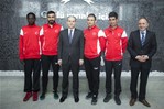 Gençlik ve Spor Bakanı Akif Çağatay Kılıç, Avrupa Kros Şampiyonası’nda takım halinde ilk şampiyonluğuna ulaşan Milli Takımızı kabul etti.