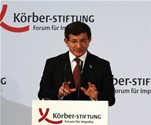 Başbakan Ahmet Davutoğlu ile Gençlik ve Spor Bakanı Akif Çağatay Kılıç, Almanya temasları çerçevesinde Körber Stiftung Vakfı tarafından düzenlenen panele katıldı.