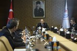 Gençlik ve Spor Bakanı Akif Çağatay Kılıç, Beşiktaş Jimnastik Kulübü Yönetim Kurulu üyelerini makamında kabul etti.