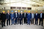 Gençlik ve Spor Bakanı Akif Çağatay Kılıç, Adıyaman'da yapımı devam eden spor salonu inşaatında incelemelerde bulundu.