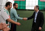 Gençlik ve Spor Bakanı Akif Çağatay Kılıç, Konya Çumra'da Adakale- Karkın Maçı başlangıç vuruşu ve kurumlar arası halı saha turnuvası kura çekimine katıldı.