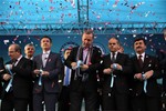 Cumhurbaşkanı Recep Tayyip Erdoğan ile Gençlik ve Spor Bakanı Akif Çağatay Kılıç, Trabzon'da düzenlenen toplu açılış törenine katıldı.