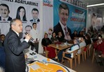 Gençlik ve Spor Bakanı Akif Çağatay Kılıç, Samsun Ondokuzmayıs Seçim Kordinasyon Merkezi Bürosu'nu ziyaret etti.