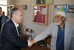Gençlik ve Spor Bakanı Akif Çağatay Kılıç, Samsun'un Karaköy Mahallesi'ni ziyaret etti.