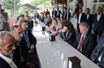 Gençlik ve Spor Bakanı Akif Çağatay Kılıç, Samsun'un Ayvacık İlçesi'ndeki hemşehrileri ile bir araya geldi.