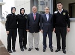 Gençlik ve Spor Bakanı Akif Çağatay Kılıç, Samsun Mescizade Sokak'ta gençlerle bir araya geldi.