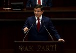 Başbakan Ahmet Davutoğlu ile Gençlik ve Spor Bakanı Akif Çağatay Kılıç, Ak Parti grup toplantısına katıldı.