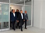 Gençlik ve Spor Bakanı Akif Çağatay Kılıç, Beylikdüzü Spor Kompleksi inşaatında incelemede bulundu.