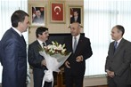 	Gençlik ve Spor Bakanı Akif Çağatay Kılıç, AK Parti'nin yeni MYK'da Dış İlişkilerden Sorumlu Genel Başkan Yardımcısı olan Mevlüt Çavuşoğlu'nun görevi Yasin Aktay'dan devraldığı törene katıldı.