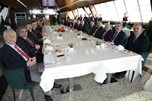 Gençlik ve Spor Bakanı Akif Çağatay Kılıç, TBMM Millî Eğitim, Kültür, Gençlik ve Spor Komisyonu üyeleriyle bir araya geldi.