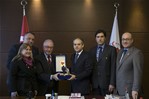 Gençlik ve Spor Bakanı Akif Çağatay Kılıç, TMOK Fair Play Komisyonu Heyetini kabul etti.