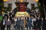 Bakan Çağatay Kılıç, Samsun'daki Mahalle Başkanları ile Acem Tekkesi'nde bir araya geldi.