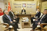Gençlik ve Spor Bakanı Akif Çağatay Kılıç, Atakum Belediyesi'ni ziyaret etti.