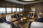 Gençlik ve Spor Bakanı Akif Çağatay Kılıç, AK Parti Gaziantep Milletvekillerini makamında kabul etti.