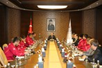 Gençlik ve Spor Bakanı Akif Çağatay Kılıç, Ampute Milli Takımını makamında kabul etti.