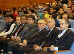 Gençlik ve Spor Bakanı Akif Çağatay Kılıç ile İçişleri Bakanı Efkan Ala, Gençlik Ve Spor Bakanlığı merkez binasında düzenlenen Cemil Meriç’i Anma Günü Programıma katıldı.