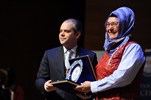 Gençlik ve Spor Bakanı Akif Çağatay Kılıç ile İçişleri Bakanı Efkan Ala, Gençlik Ve Spor Bakanlığı merkez binasında düzenlenen Cemil Meriç’i Anma Günü Programıma katıldı.