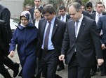 Gençlik ve Spor Bakanı Akif Çağatay Kılıç, Ak Parti 5'inci İzmir Olağan Kongresi'nde Başbakan Ahmet Davutoğlu'na refakat etti.