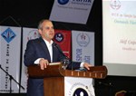 Gençlik ve Spor Bakanı Akif Çağatay Kılıç, Hayrat Vakfı tarafından düzenlenen Osmanlı Türkçesi Kursları Sertifika Törenine katıldı.