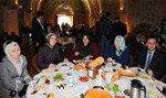 Gençlik ve Spor Bakanı Akif Çağatay Kılıç, Kavak'taki muhtar ve STK temsilcileri ile kahvaltı programında bir araya geldi.