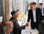 Gençlik ve Spor Bakanı Akif Çağatay Kılıç, Samsun'un Kavak İlçesi'nde esnaf ziyaretinde bulundu.