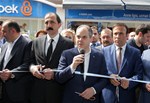 Gençlik ve Spor Bakanı Akif Çağatay Kılıç, Samsun Lovelet Avm 'de düzenlenen sergi açılışını yaptı.