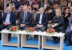 Gençlik ve Spor Bakanı Akif Çağatay Kılıç , Konya Kent Meydanı'nda yapılan 8. Uluslararası Öğrenci Buluşması'na katıldı.