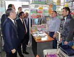 Gençlik ve Spor Bakanı Akif Çağatay Kılıç, Samsun'un Asarcık İlçesi'nde esnaf ziyaretinde bulundu.