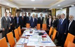 Gençlik ve Spor Bakanı Akif Çağatay Kılıç, Sivas Ak Parti İl Başkanlığı'ni ziyaret etti.