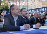 Gençlik ve Spor Bakanı Akif Çağatay Kılıç, Mevlana Mahallesi Seçim Koordinasyon Merkezi açılış törenine katıldı.