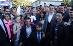 Gençlik ve Spor Bakanı Akif Çağatay Kılıç, Mevlana Mahallesi Seçim Koordinasyon Merkezi açılış törenine katıldı.