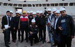 Gençlik ve Spor Bakanı Akif Çağatay Kılıç, Sivas Stadyumu'nda inceleme yaptı.
