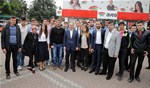 Gençlik ve Spor Bakanı Akif Çağatay Kılıç, Samsun Terme ilçesi Seçim Koordinasyon Merkezi Bürosu'nu ziyaret etti.