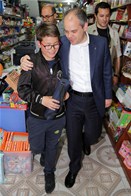 Gençlik ve Spor Bakanı Akif Çağatay Kılıç, Samsun Terme ilçesinde hemşehrileri ile sohbet etti.