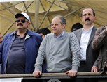 Gençlik ve Spor Bakanı Akif Çağatay Kılıç, DOĞA-DER gençlerinin yapacağı yürüyüşün başlangıç startını verdi.