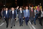 Gençlik ve Spor Bakanı Akif Çağatay Kılıç, Samsun'da düzenlenen Gençlik Festivali ve Fener Alayı Yürüyüşüne katıldı.
