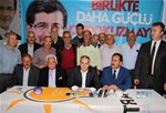 Gençlik ve Spor Bakanı Akif Çağatay Kılıç, Samsun Ondokuzmayıs Seçim Kordinasyon Merkezi Bürosu'nu ziyaret etti.
