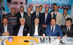 Gençlik ve Spor Bakanı Akif Çağatay Kılıç, Samsun Ondokuzmayıs Seçim Kordinasyon Merkezi Bürosu'nu ziyaret etti.