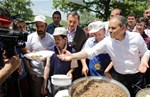 Gençlik ve Spor Bakanı Akif Çağatay Kılıç, Arslançayır Yaylası'nda bu yıl 96.sı düzenlenen Atatürk'ü Anma ve Termal Turizm Festivali'ne katıldı.