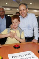 Gençlik ve Spor Bakanı Akif Çağatay Kılıç, Samsun Tekkeköy Belediyesi Meskenler düğün salonunda Tekkeköy ilçe Milli Eğitim Müdürlüğü tarafından düzenlenen Öğrenme Şenliği Etkinliğine katıldı.