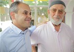 Gençlik ve Spor Bakanı Akif Çağatay Kılıç, Samsun Tekkeköy esnafını ziyaret etti.