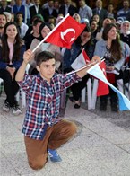 Gençlik ve Spor Bakanı Akif Çağatay Kılıç, Samsun'un Bafra İlçesi'nde düzenlenen Gençlik Buluşması Etkinliğine katıldı.