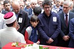 Gençlik ve Spor Bakanı Akif Çağatay Kılıç, merhum Opr. Dr. Kamil Furtun'un cenaze törenine katıldı.