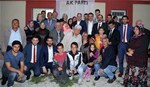 Gençlik ve Spor Bakanı Akif Çağatay Kılıç, Samsun'un Tepecik Mahallesi'nde hemşehrileri ile bir araya geldi.