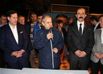 Gençlik ve Spor Bakanı Akif Çağatay Kılıç, Samsun'un İlkadım İlçesi Karadamut (Çatkaya) Mahallesi'nde hemşehrileri ile bir araya geldi.